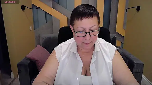Snapshot of BarbaraTurners chatting on December 26, 12:57 am BarbaraTurners online show from December 26, 12:57 am