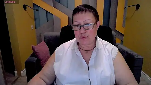 Snapshot of BarbaraTurners chatting on March 12, 9:35 pm BarbaraTurners online show from March 12, 9:35 pm