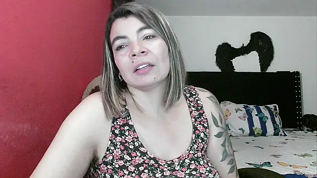 charlotedoll online show from February 3, 2:53 am