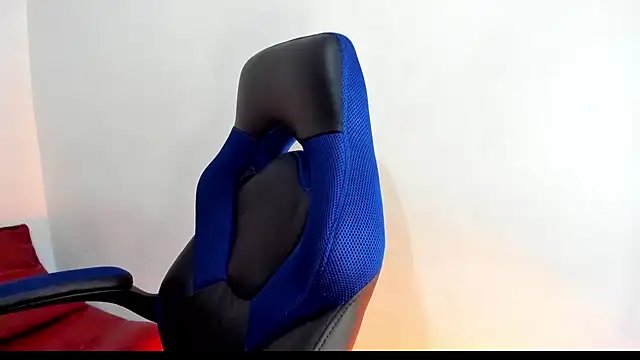 Snapshot of Vidiia chatting on January 3, 4:33 am Vidiia online show from January 3, 4:33 am