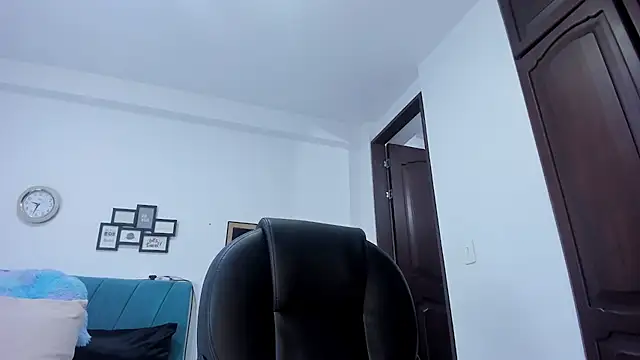 kamila lopez online show from October 21, 10:43 pm