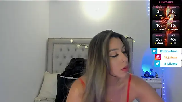 Snapshot of kristy_calderon chatting on October 4, 10:52 pm kristy calderon online show from October 4, 10:52 pm