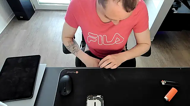 Snapshot of Hot_ToyBoy6974 chatting on March 16, 7:15 am Hot ToyBoy6974 online show from March 16, 7:15 am