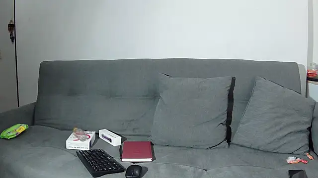 Katalleya jyj online show from October 21, 5:35 pm