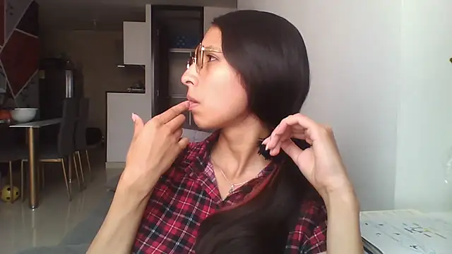 Katalleya jyj online show from February 11, 7:41 pm