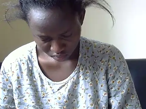 Snapshot of Seeexxxy-bree chatting on November 7, 7:30 am Seeexxxy-bree online show from November 7, 7:30 am