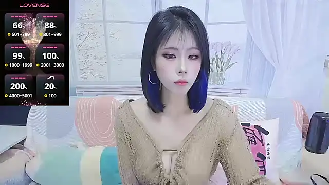 Snapshot of wen_rou chatting on October 12, 2:16 pm wen rou online show from October 12, 2:16 pm