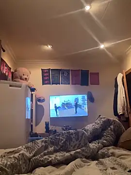 Snapshot of Darylpollalarga chatting on December 21, 1:35 am Darylpollalarga online show from December 21, 1:35 am