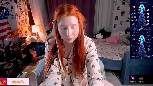 Snapshot of CallMeEffy1 chatting on December 15, 5:13 am CallMeEffy1 online show from December 15, 5:13 am