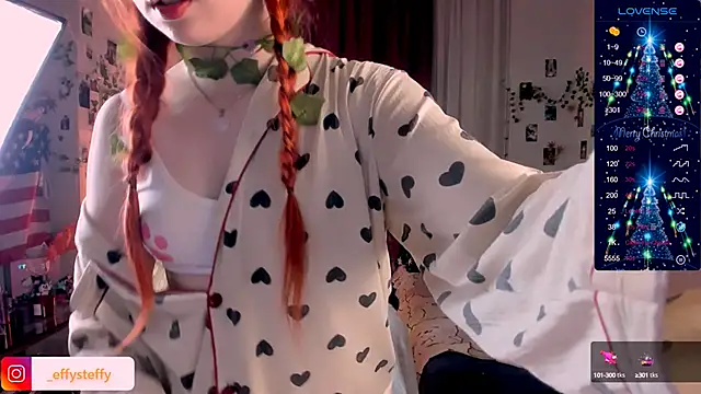 Snapshot of CallMeEffy1 chatting on December 15, 11:42 pm CallMeEffy1 online show from December 15, 11:42 pm