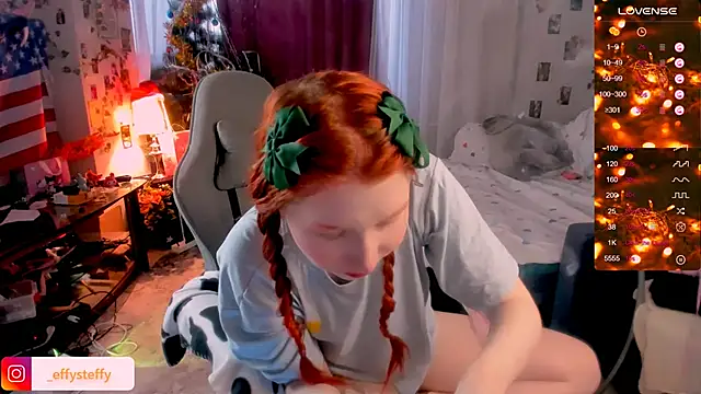 Snapshot of CallMeEffy1 chatting on January 5, 10:21 am CallMeEffy1 online show from January 5, 10:21 am