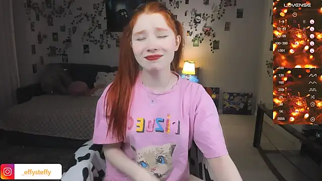 Snapshot of CallMeEffy1 chatting on January 19, 9:13 pm CallMeEffy1 online show from January 19, 9:13 pm