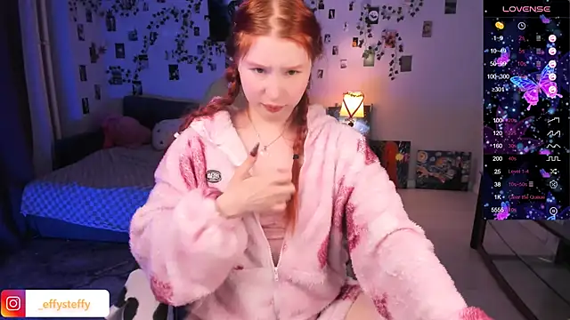 Snapshot of CallMeEffy1 chatting on January 31, 9:48 pm CallMeEffy1 online show from January 31, 9:48 pm