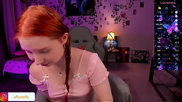 Snapshot of CallMeEffy1 chatting on February 11, 2:35 am CallMeEffy1 online show from February 11, 2:35 am