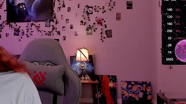 Snapshot of CallMeEffy1 chatting on February 26, 12:05 am CallMeEffy1 online show from February 26, 12:05 am