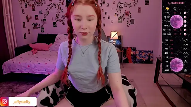 Snapshot of CallMeEffy1 chatting on March 12, 9:03 pm CallMeEffy1 online show from March 12, 9:03 pm