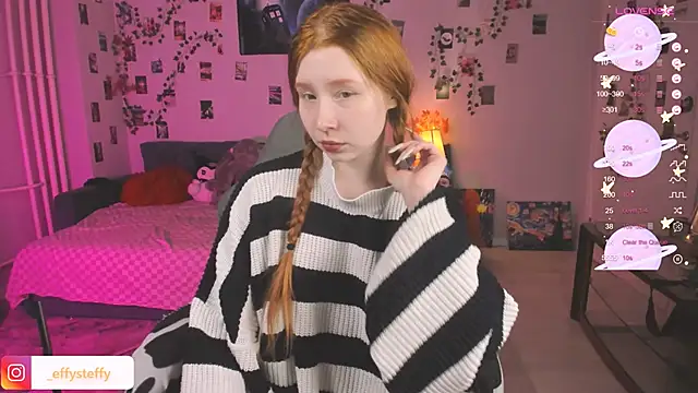 Snapshot of CallMeEffy1 chatting on September 10, 9:15 pm CallMeEffy1 online show from September 10, 9:15 pm