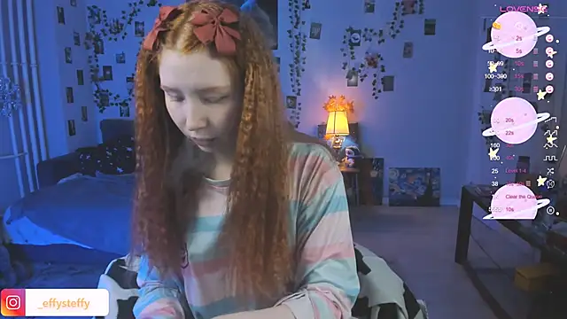 Snapshot of CallMeEffy1 chatting on October 18, 6:08 pm CallMeEffy1 online show from October 18, 6:08 pm