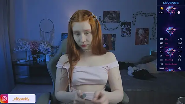 Snapshot of CallMeEffy1 chatting on November 7, 7:25 pm CallMeEffy1 online show from November 7, 7:25 pm