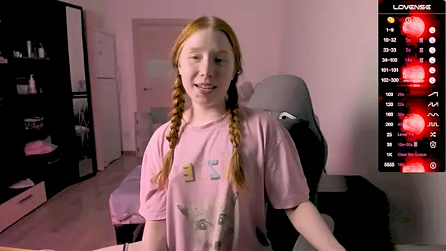 CallMeEffy1 online show from August 2, 9:24 pm