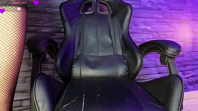 Rose baker  online show from February 13, 5:54 pm