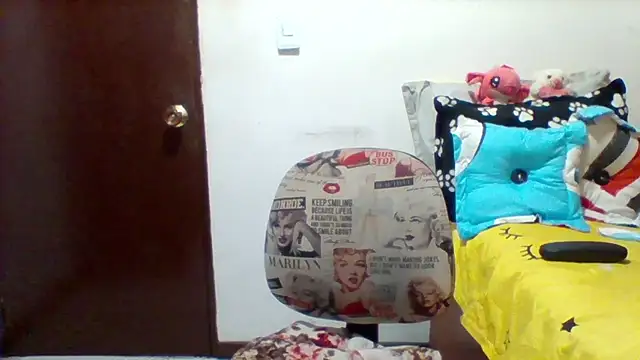 Snapshot of Alisson_brand chatting on January 15, 9:41 pm Alisson brand online show from January 15, 9:41 pm