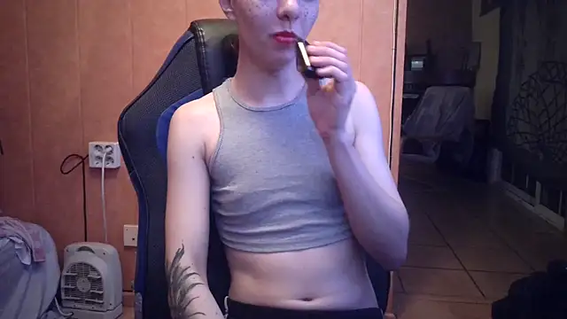 Lia Y PatrickX online show from February 11, 10:07 pm