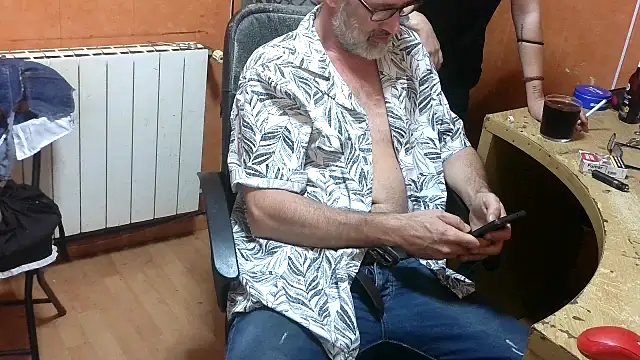 Lia Y PatrickX online show from September 11, 8:42 pm