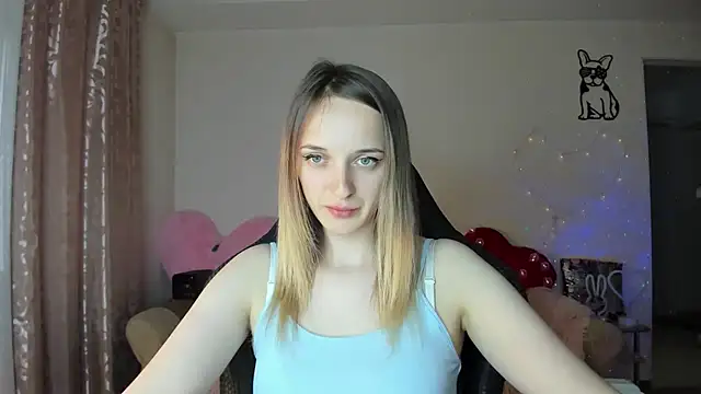 Snapshot of RouseReed chatting on May 8, 12:21 pm RouseReed online show from May 8, 12:21 pm