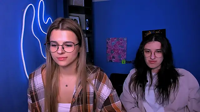 scarlet mooore online show from March 26, 10:26 pm