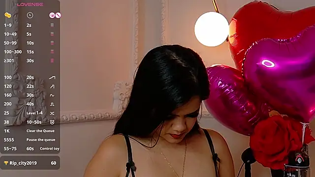 Martina-Roberts online show from February 18, 11:55 am