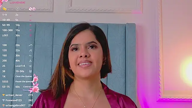 Martina-Roberts online show from March 10, 9:18 pm