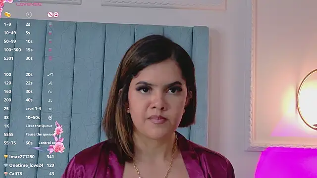 Martina-Roberts online show from March 17, 5:49 pm