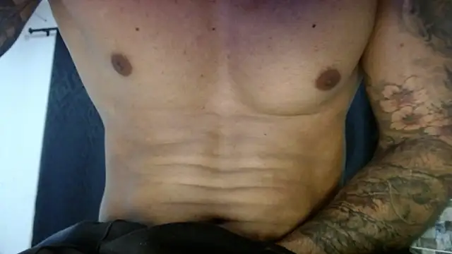 Snapshot of babyrecord1 chatting on January 3, 5:42 pm babyrecord1 online show from January 3, 5:42 pm