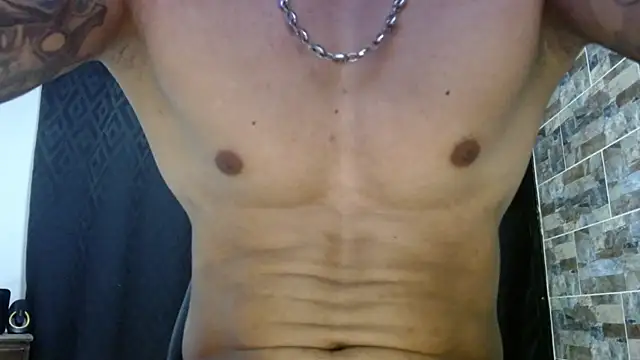 Snapshot of babyrecord1 chatting on February 18, 3:32 pm babyrecord1 online show from February 18, 3:32 pm