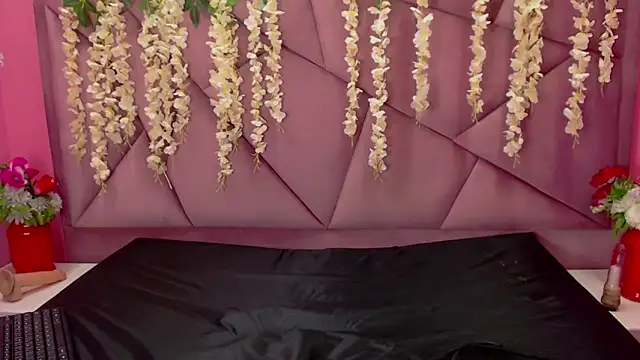 Sweet Annyy online show from March 4, 3:59 pm