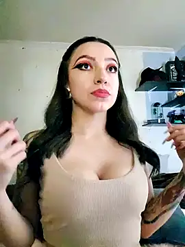 Paudelatorre online show from April 28, 2:38 am