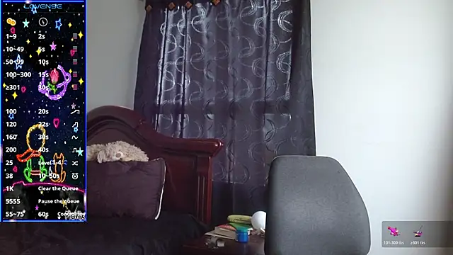 Snapshot of goretty420 chatting on November 6, 1:12 pm goretty420 online show from November 6, 1:12 pm