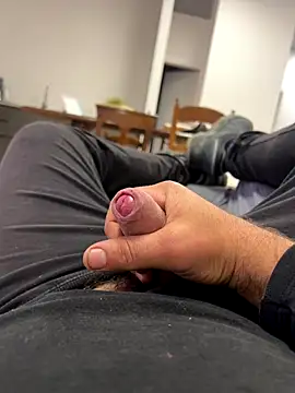 Snapshot of Angeloggaa chatting on November 4, 3:44 pm Angeloggaa online show from November 4, 3:44 pm