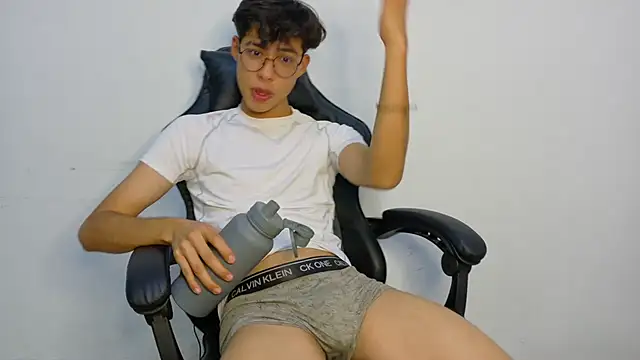 Jacotnk online show from February 4, 4:48 am