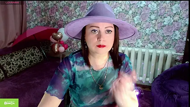 Snapshot of Julia-ru chatting on April 16, 7:58 pm Julia-ru online show from April 16, 7:58 pm