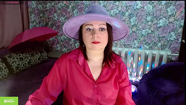Snapshot of Julia-ru chatting on May 5, 8:17 pm Julia-ru online show from May 5, 8:17 pm