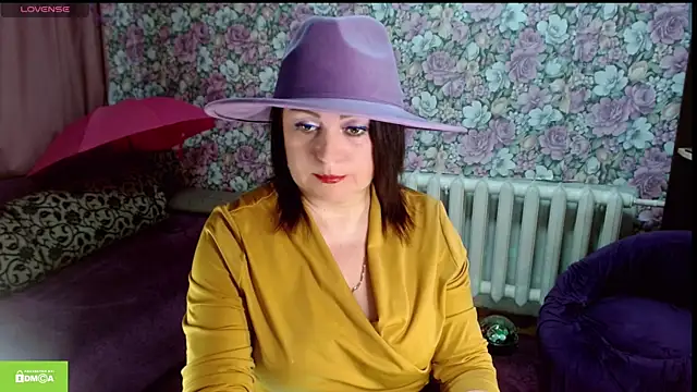 Snapshot of Julia-ru chatting on May 9, 8:25 pm Julia-ru online show from May 9, 8:25 pm