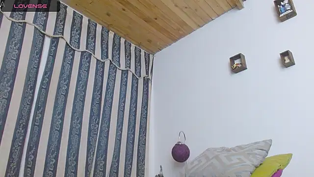 JULYSEX1 online show from January 14, 9:24 am