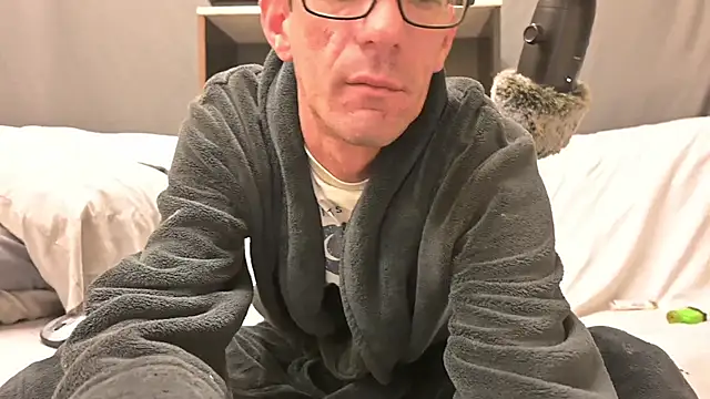 joeiandola online show from October 24, 3:52 pm