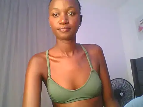 MissLilly1 online show from January 16, 4:38 am