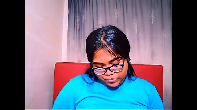 Snapshot of Indian_Lola00 chatting on October 2, 4:25 pm Indian Lola00 online show from October 2, 4:25 pm