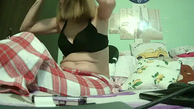 Snapshot of SexyGioconda chatting on May 2, 8:36 pm SexyGioconda online show from May 2, 8:36 pm