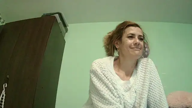 Snapshot of SexyGioconda chatting on May 31, 10:22 am SexyGioconda online show from May 31, 10:22 am
