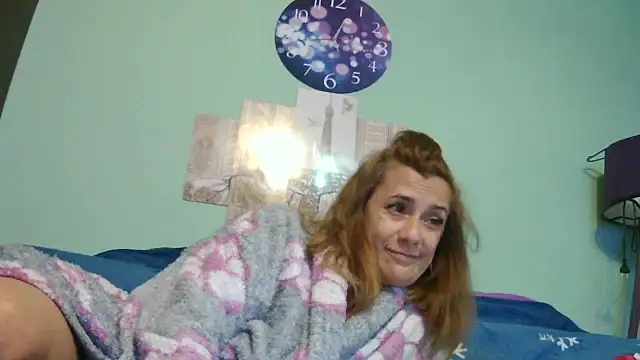 Snapshot of SexyGioconda chatting on June 5, 9:15 am SexyGioconda online show from June 5, 9:15 am